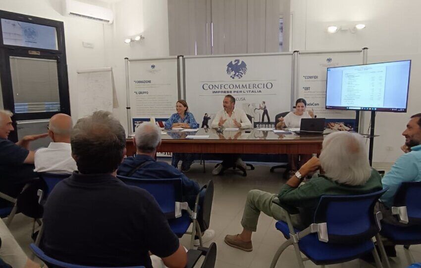 GRANDE ADESIONE ALL`ASSEMBLEA CONFCOMMERCIO SIRACUSA DEL 30 GIUGNO