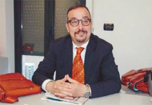 Confcommercio, i numeri della crisi Romano: «Chiuse trecento attività»