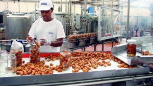 A Palermo e Catania chiudono gli italiani aprono gli stranieri