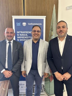 SALARIO GIUSTO E CONTRASTO AL DUMPING CONTRATTUALE: CONFCOMMERCIO SIRACUSA TRACCIA LA ROTTA PER IL FUTURO DEL TURISMO E DEL LAVORO